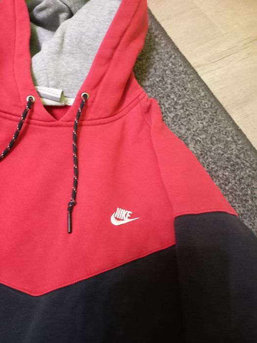 Sprzedam  dla chłopca  bluzę Firmy  Nike