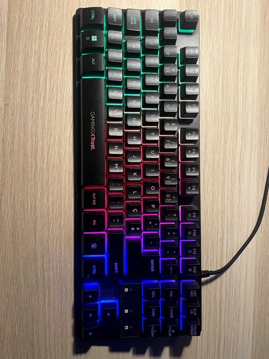 PC Gamer Usado, setup todo incluído (menos secretária)