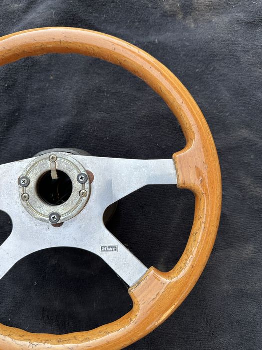 Kierownica drewniana mercedes 190 w124 w202 w210