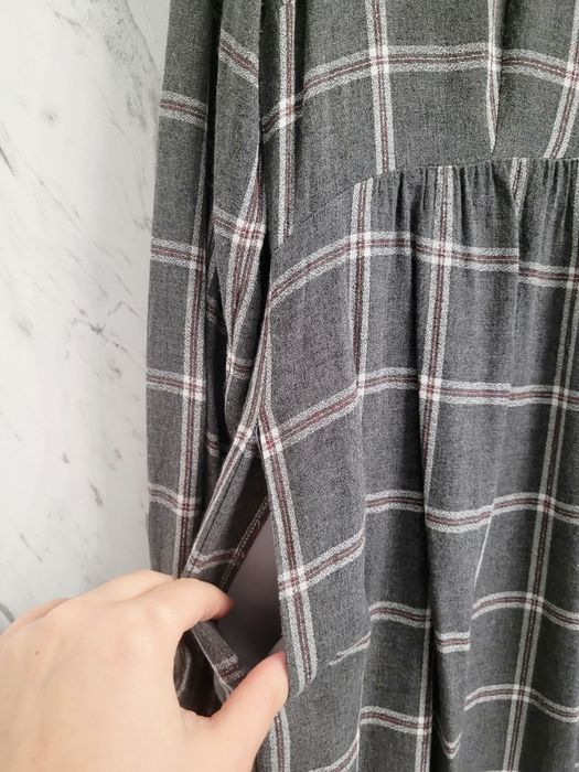 Sukienka 36 S w kratę ponadczasowa klasyk