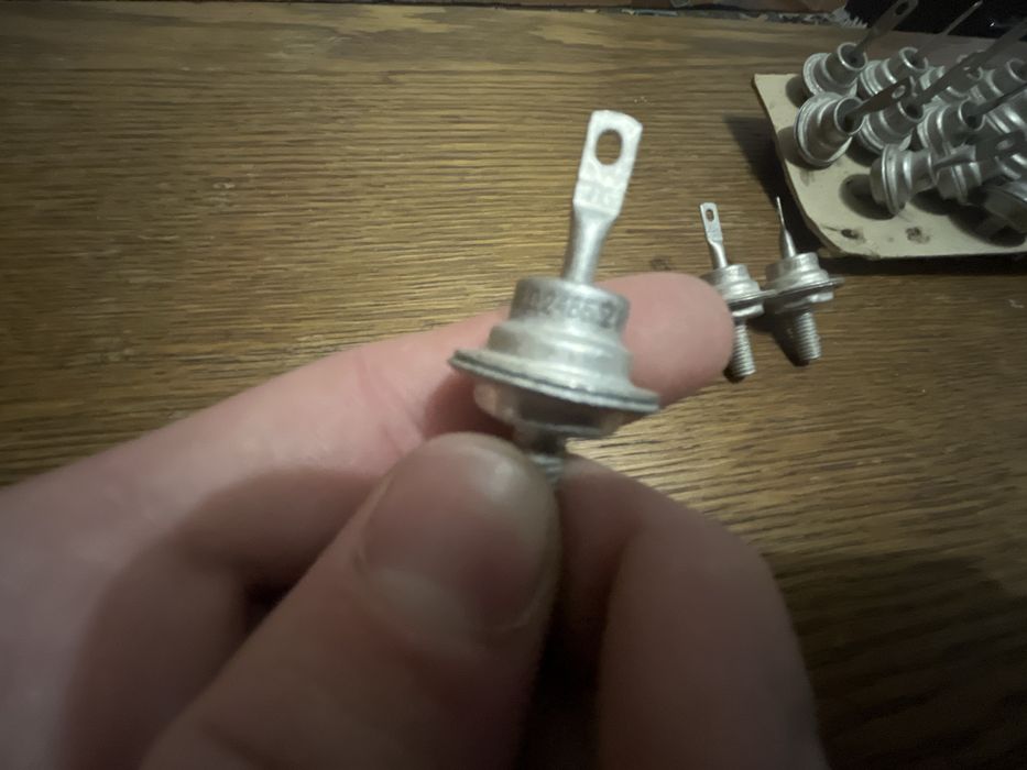 Діод ЕД248Б (новий)