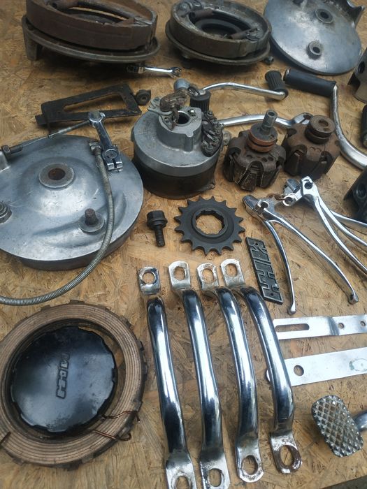 Продам запчасти для насоса вибрационного