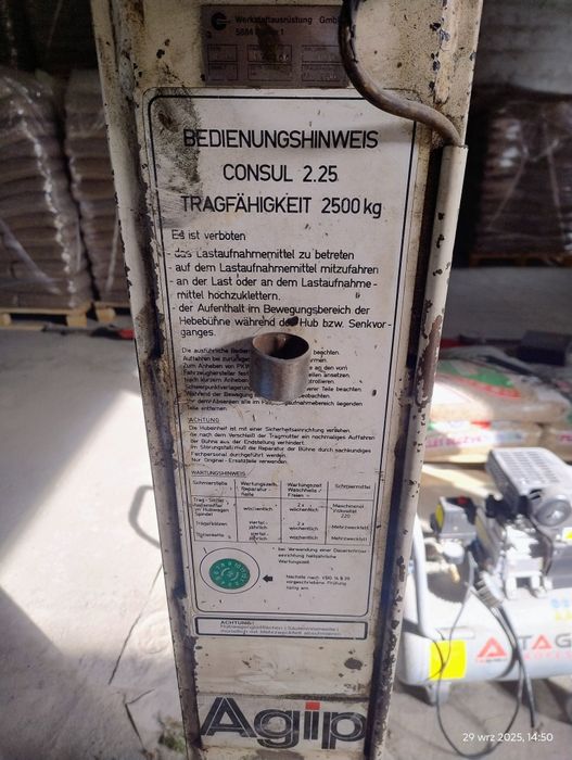 Podnośnik dwukolumnowy Consul 2.5 T