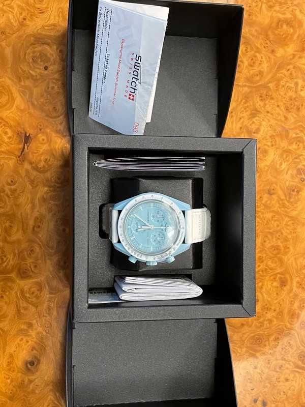 Omega x Swatch MoonSwatch: Uranus Mission – A Stylish Ice Odyssey