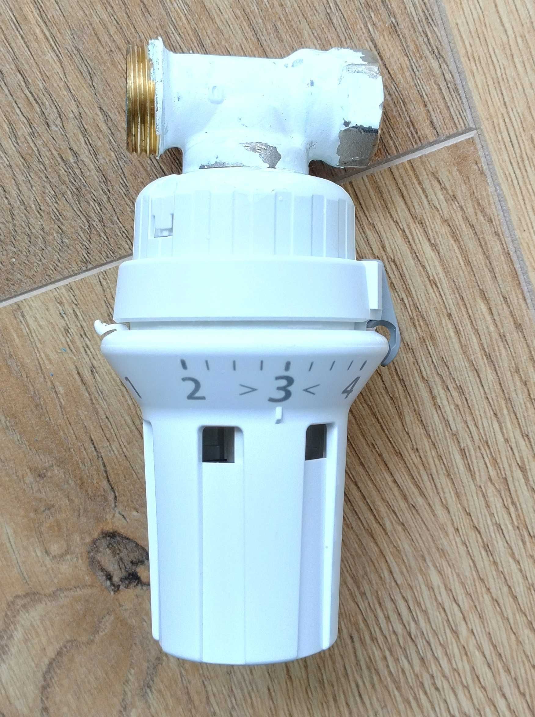 Głowica termostatyczna Danfoss + zawór RA-N 1/2”