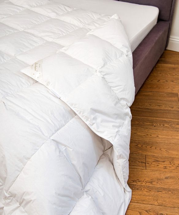 Kołdra AMZ OPTIMA zimowa, puch 85% 135x200cm Biały