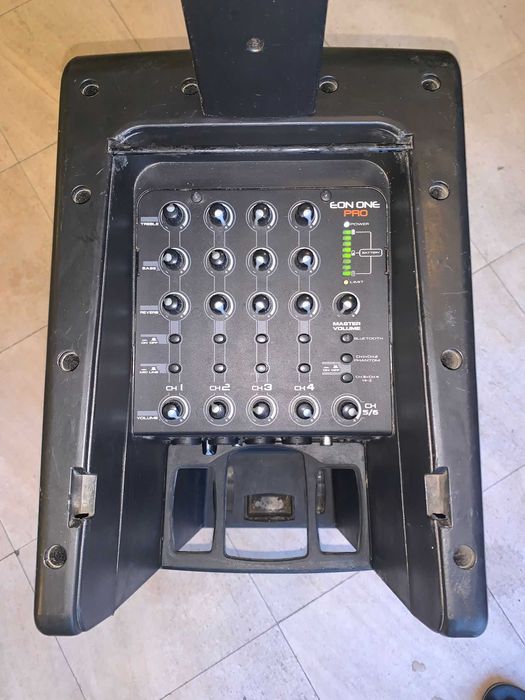 Coluna Ativa JBL EON ONE PRO