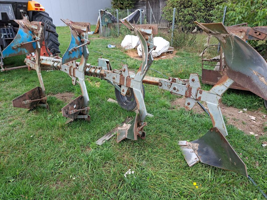 Pług obrotowy 4-skibowy Fenet