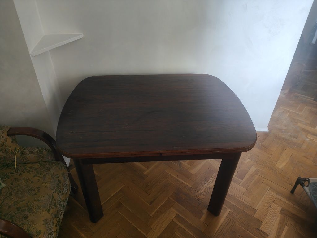 Stół drewniany rozkładany