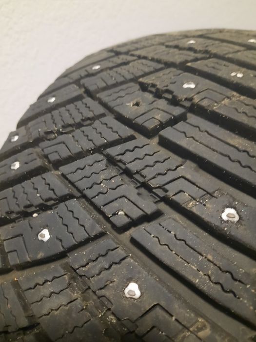 Зимові Шини Goodyear UltraGrip Ice Arctic 195/65 R15