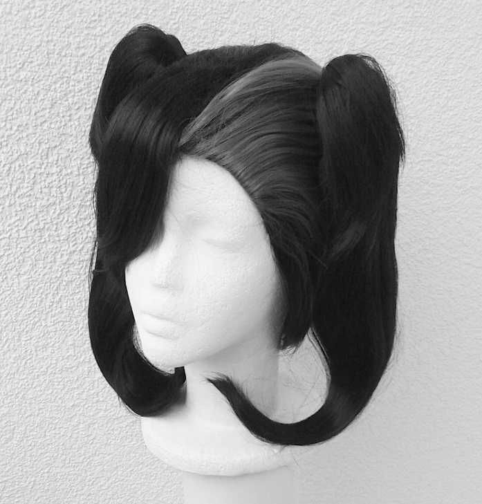 Krótka czarna peruka z kitkami Marnie Pokemon cosplay czarny wig