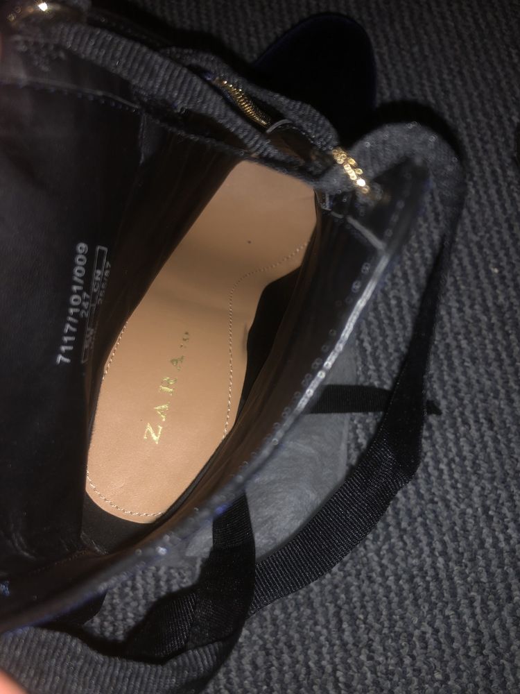 Ботинки Zara с молнией