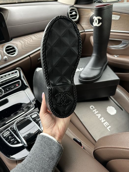 Сапоги ботинки чоботи трубы шанель chanel