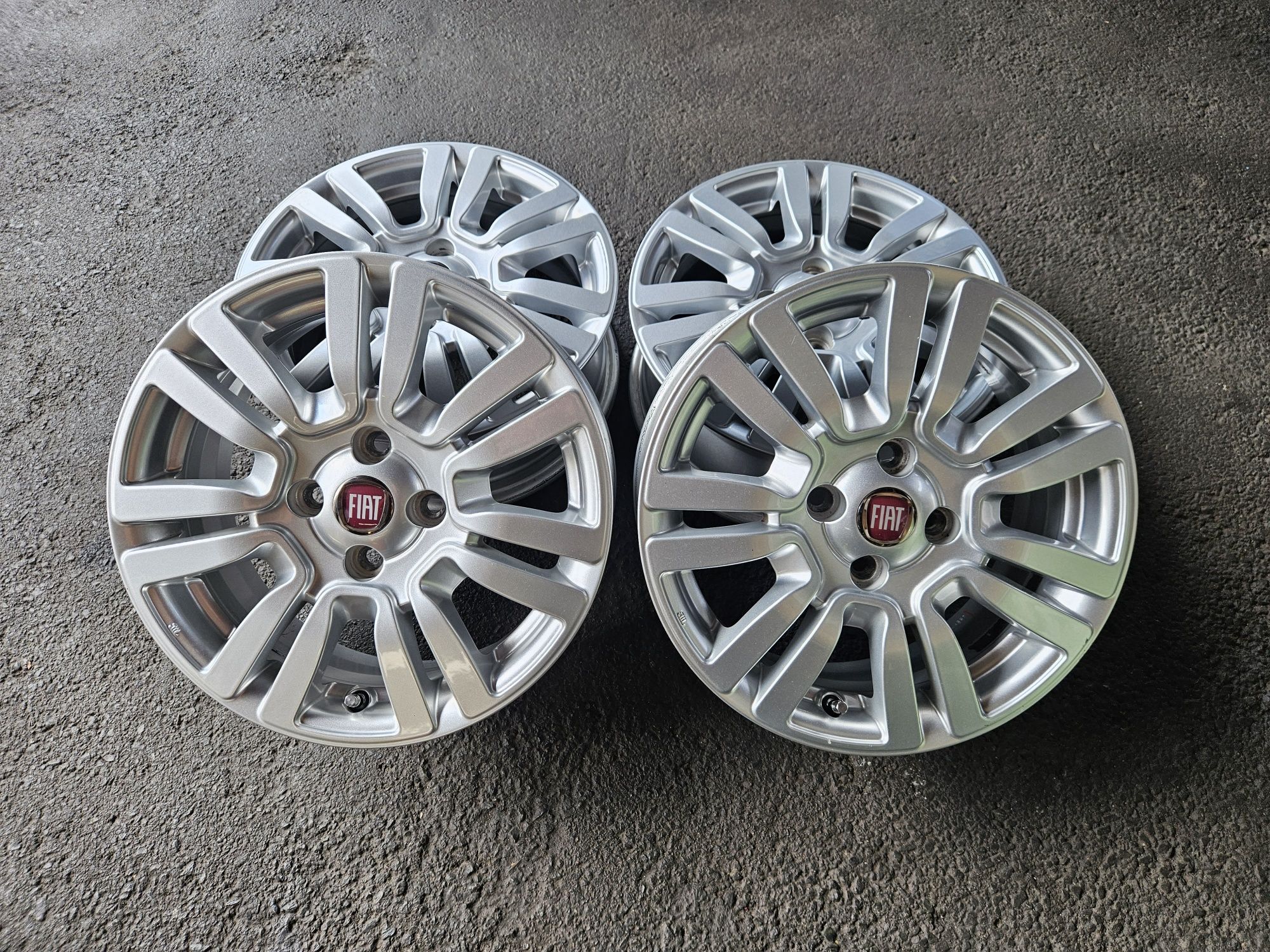 Alufelgi Felgi Fiat Grande Punto 15 Cali 4x100 6J15 ET43
