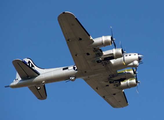 Aeromodelo B17 F. Fortress 1875mm novo na caixa
