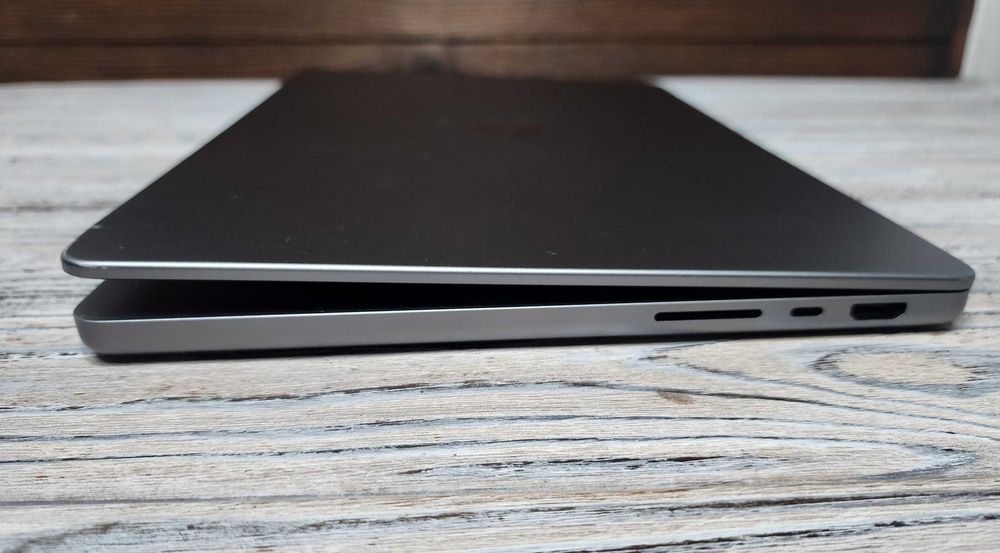 MacBook Pro 14 M1 Pro 32/512Gb (Z15G0021L) Space Gray | 849$ | Emojie