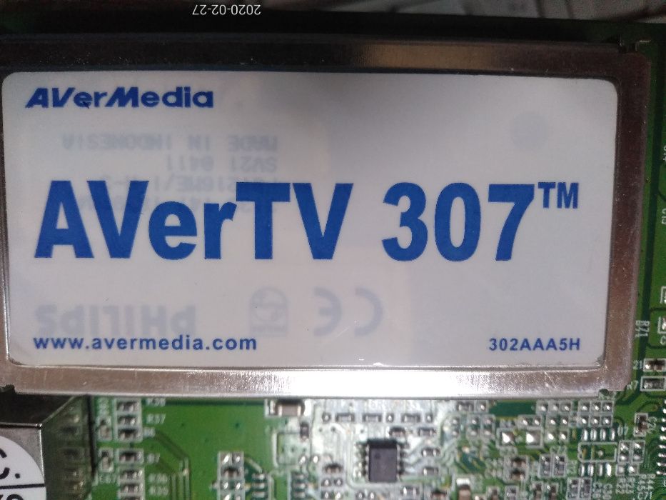 Тюнер для ПК AverTV 307 / Philips