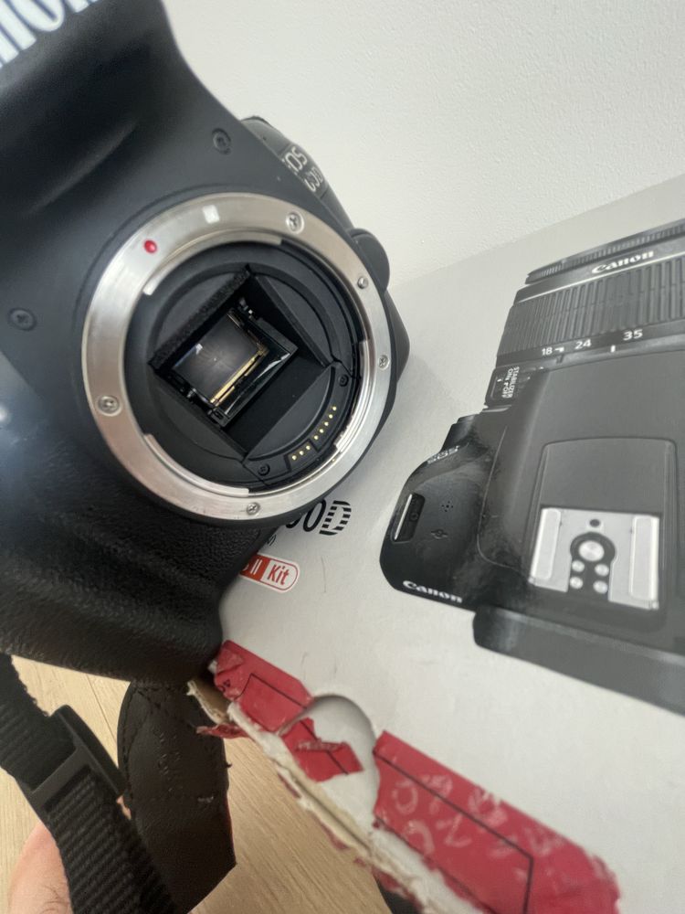 Canon EOS 1300 D