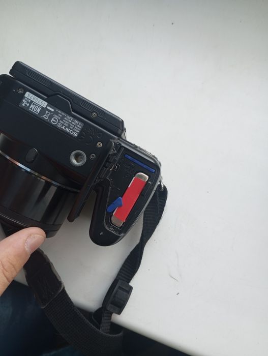 Sony cybershot dsc-h50 (аккумулятор+карта памяти)