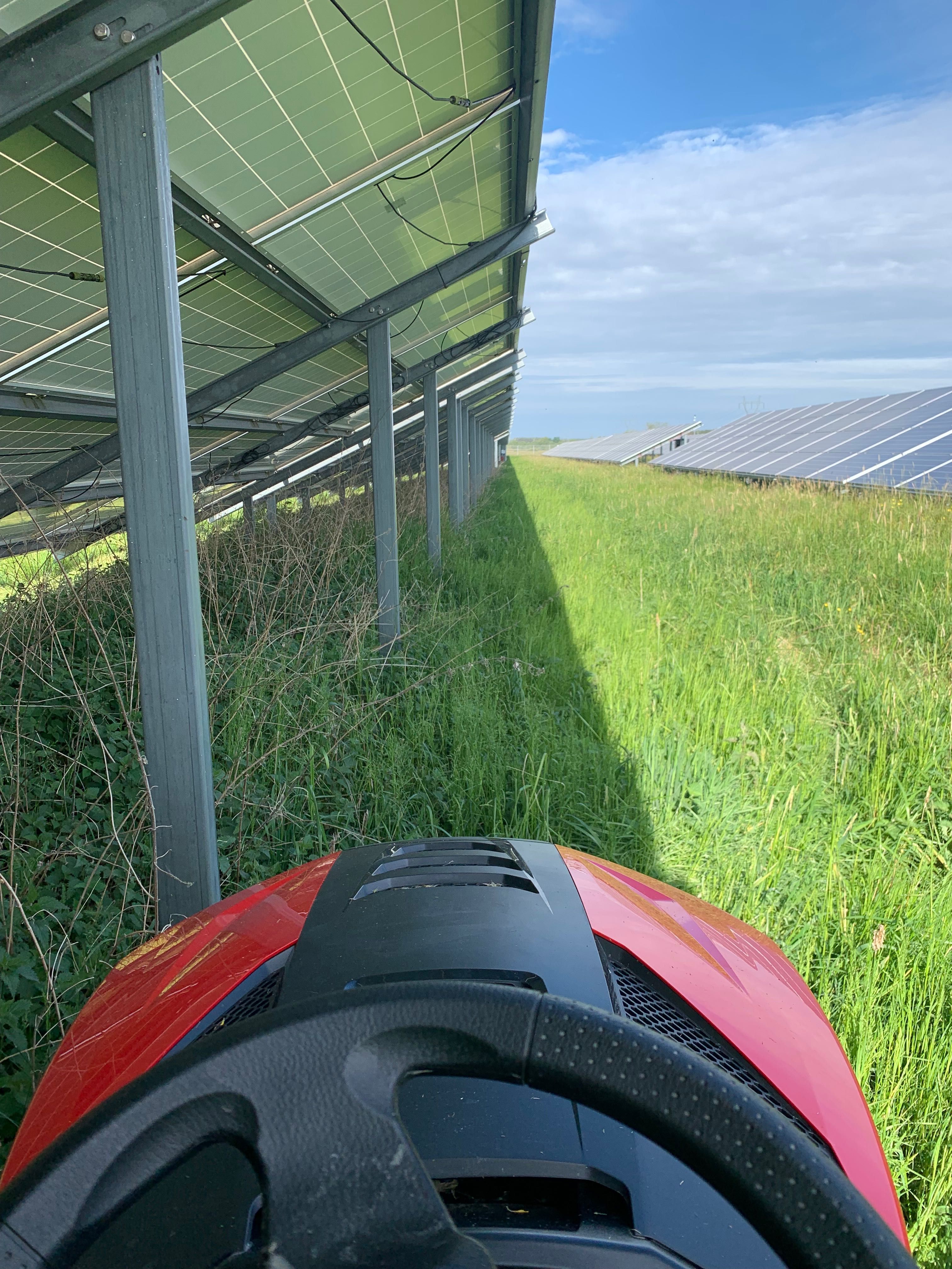 Koszenie traw, koszenie farm fotowoltaicznych konkurencyjne ceny