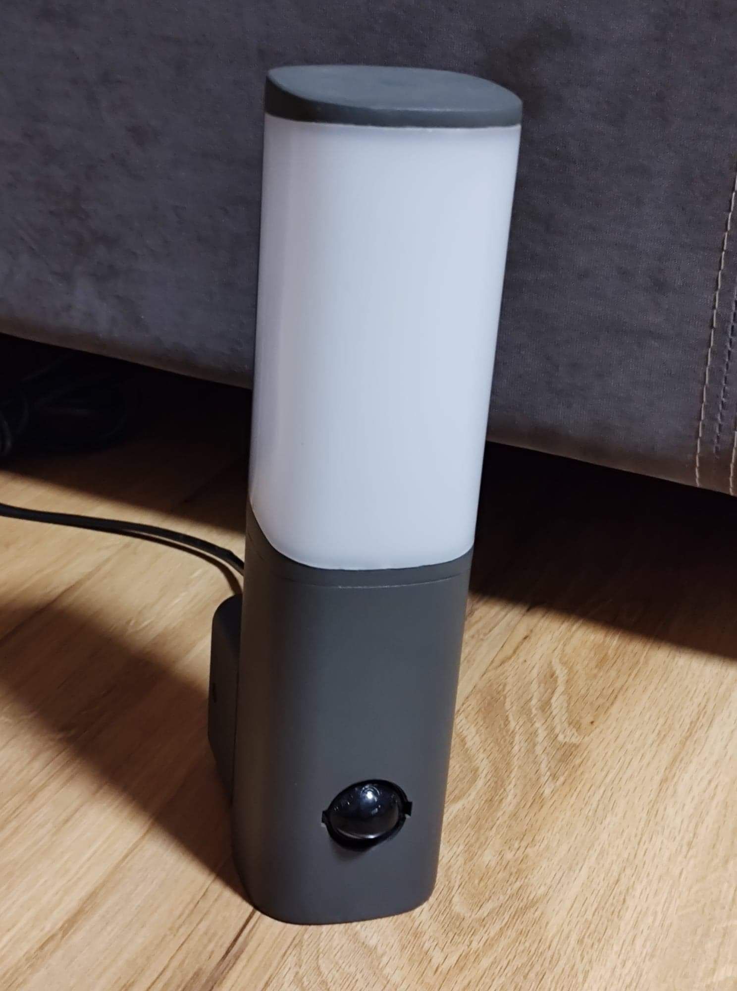Kinkiet z czujnikiem TRIO Ticino Led 5,5 Wat