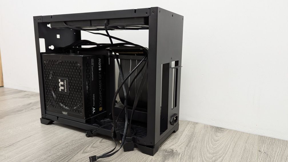 Корпус Almordor 170i itx micro atx