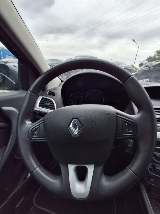 RENAULT MEGANE III HB 1.4TCe kierownica bez poduszki