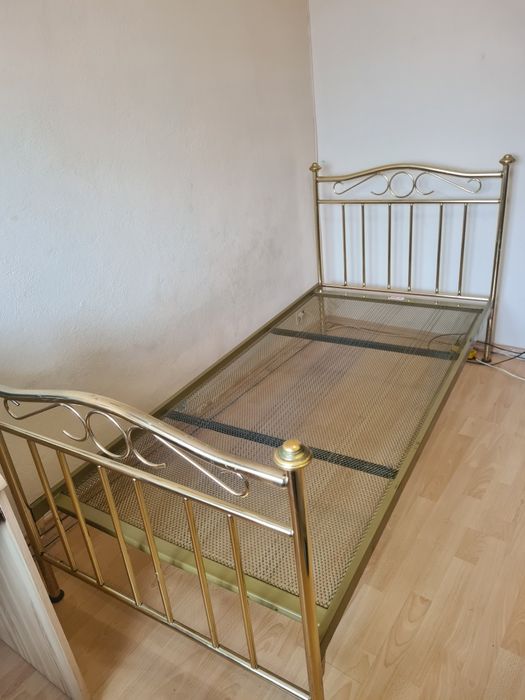 Lozko metalowe kolor zloty