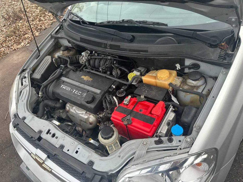 Продам авто Chevrolet Aveo б/в 1,6 бензин 2008 р.в, 102тис.км.