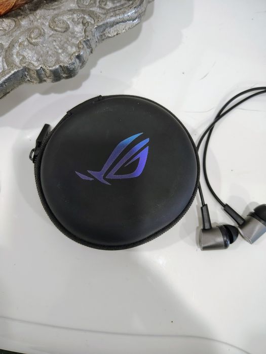 Auriculares ASUS rogue II ANC