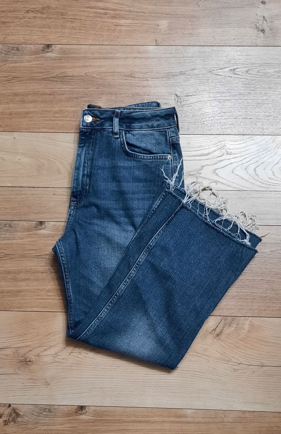 Spodnie jeansy r. 38