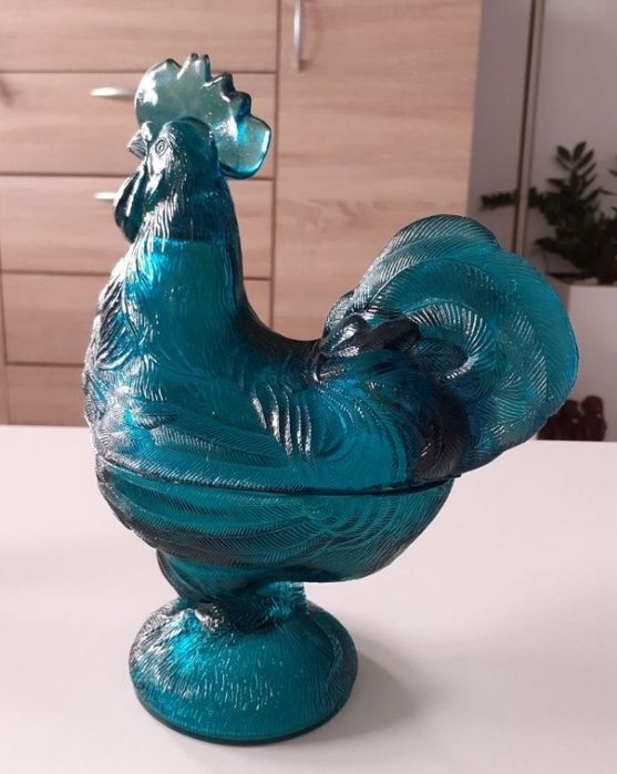 Kogut bomboniera szkło prasowane kolor  burzowy Ząbkowice ?