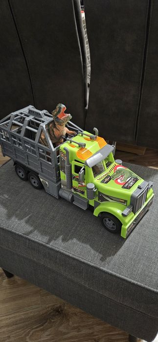 Samochód ciężarówka,  transporter