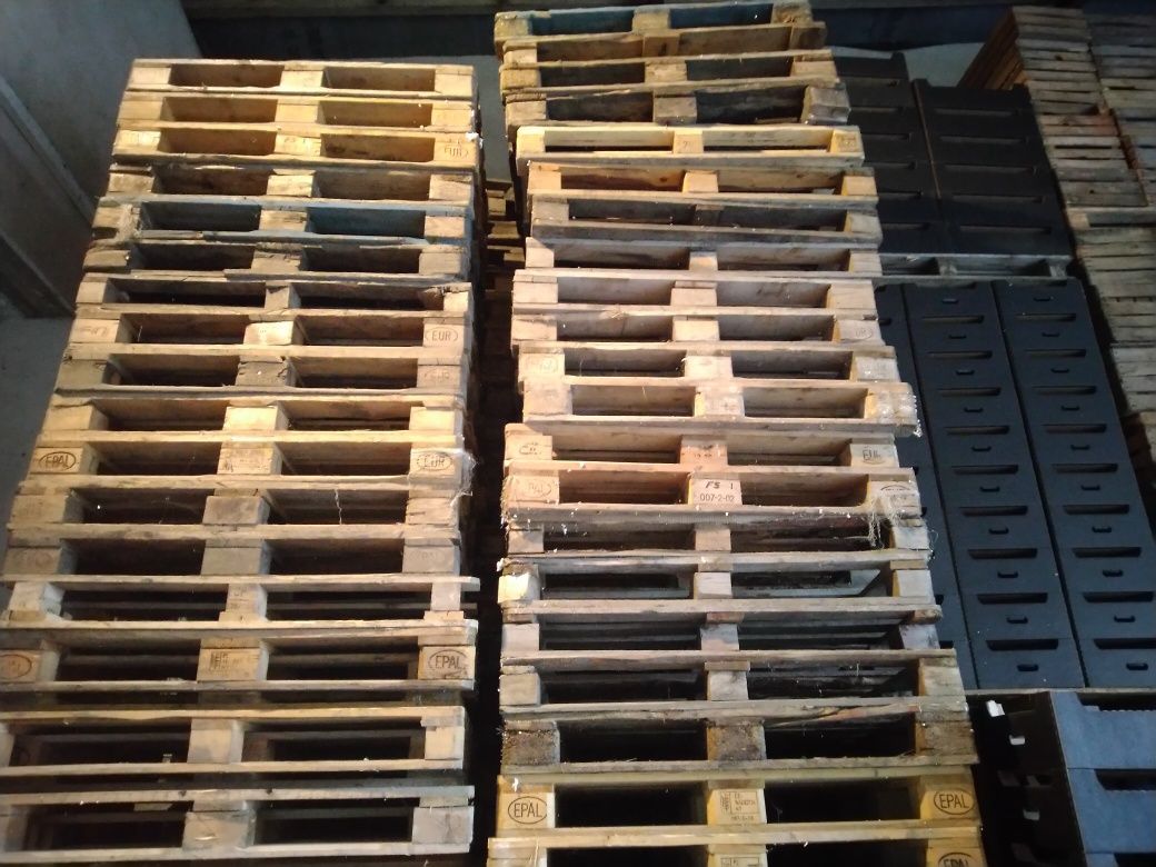 Palety drewniane rozmiar przemysłowe i euro