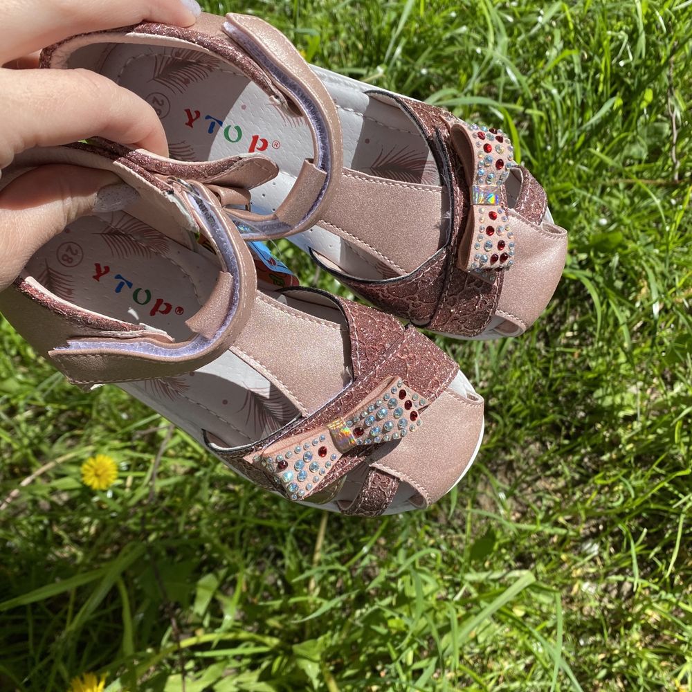Босоніжки сандалі босоножки для дівчинки розмір 26