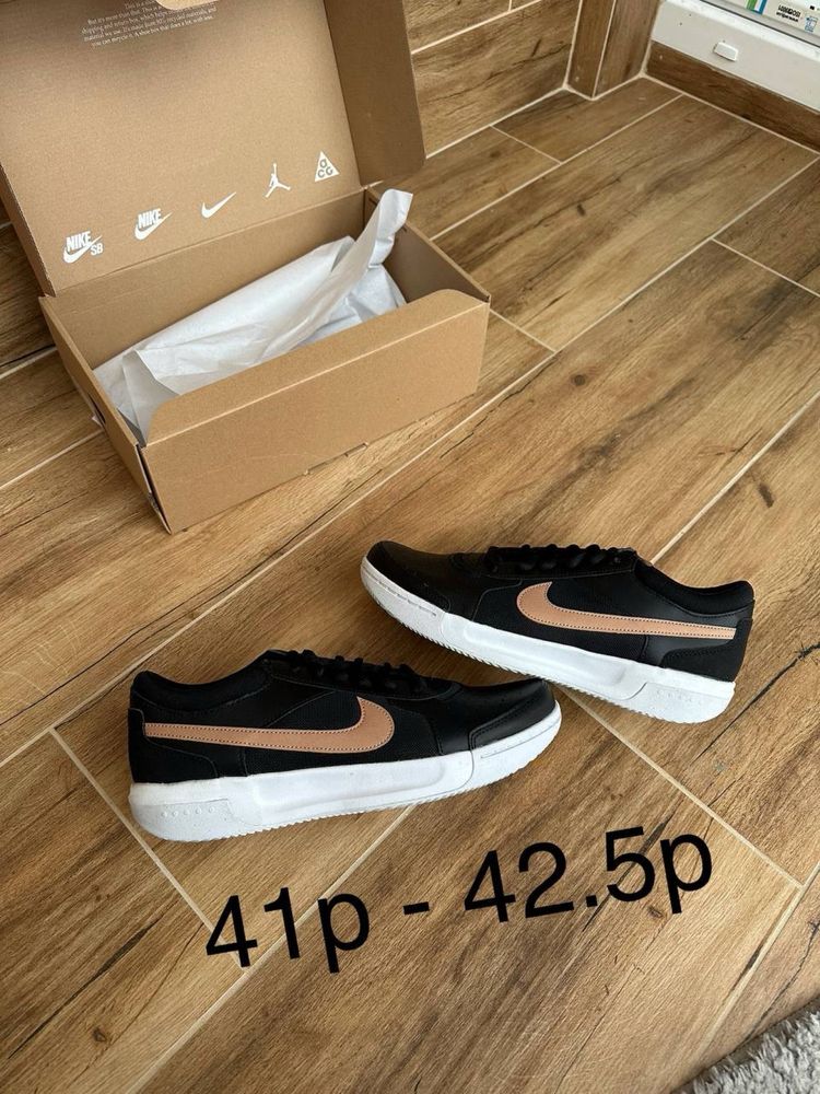 Кроссовки Nike Zoom Court Lite 3