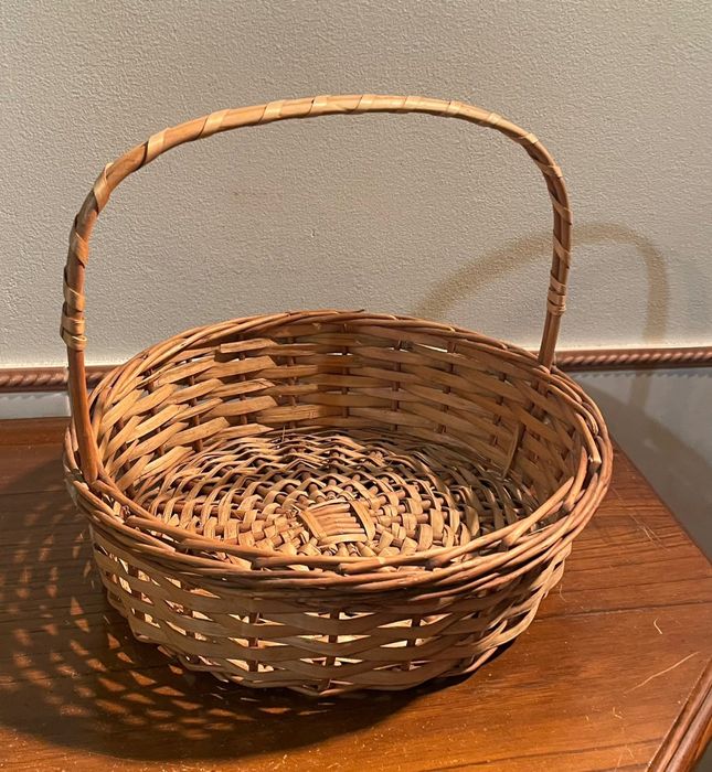 Cesto de vime usado