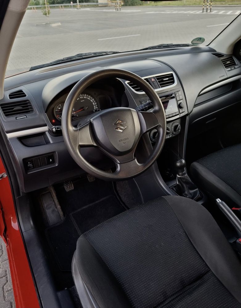 Suzuki Swift 1.3 Benzyna | Zadbany | Nowe opony  | 2011r