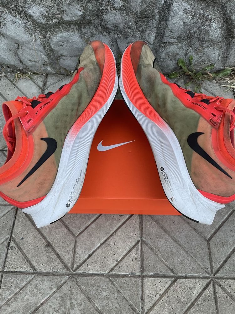 Nike zoom fly 3
