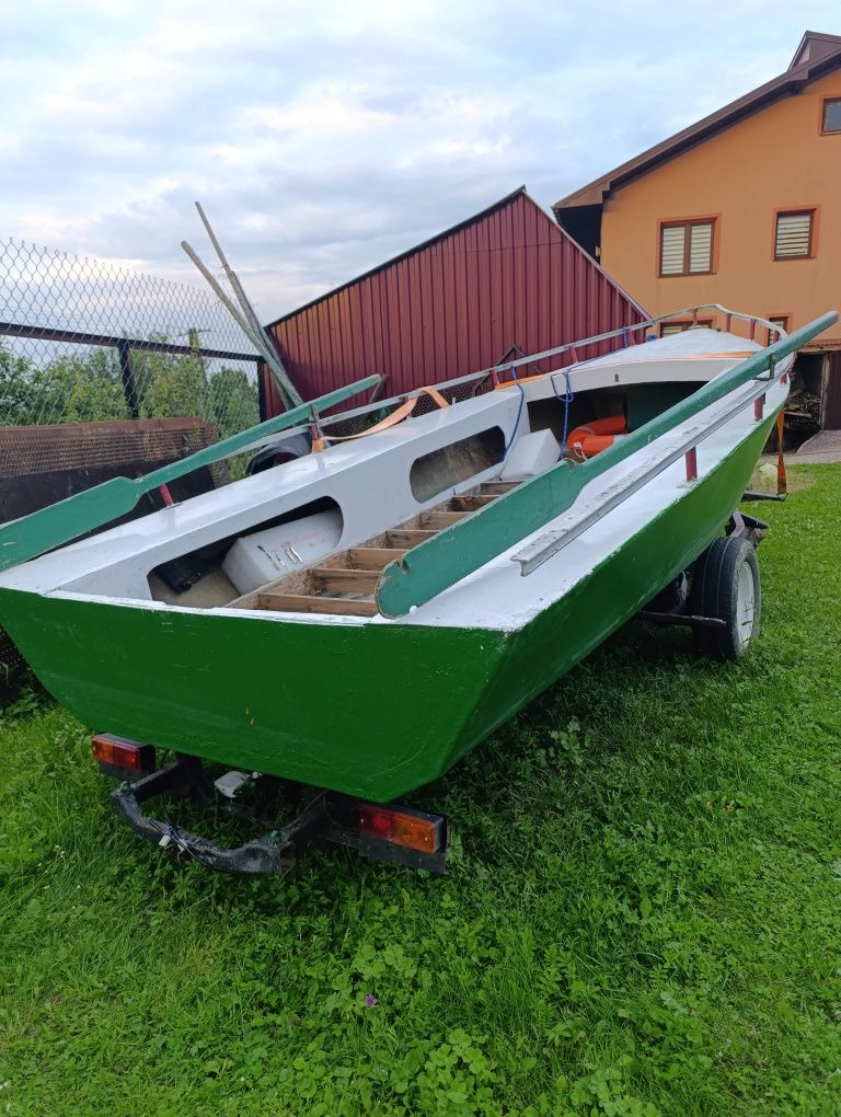 Łódź/łódka z przyczepą 4.8x2m płaskodenna, stabilna