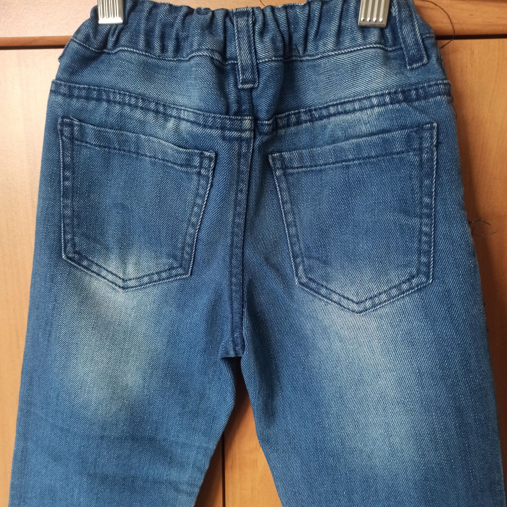 Spodnie jeans Reserved rozm 110