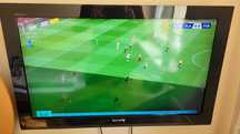 Telewizor Sony Bravia 32" cale stan bdb , pilot, uchwyt do powieszenia