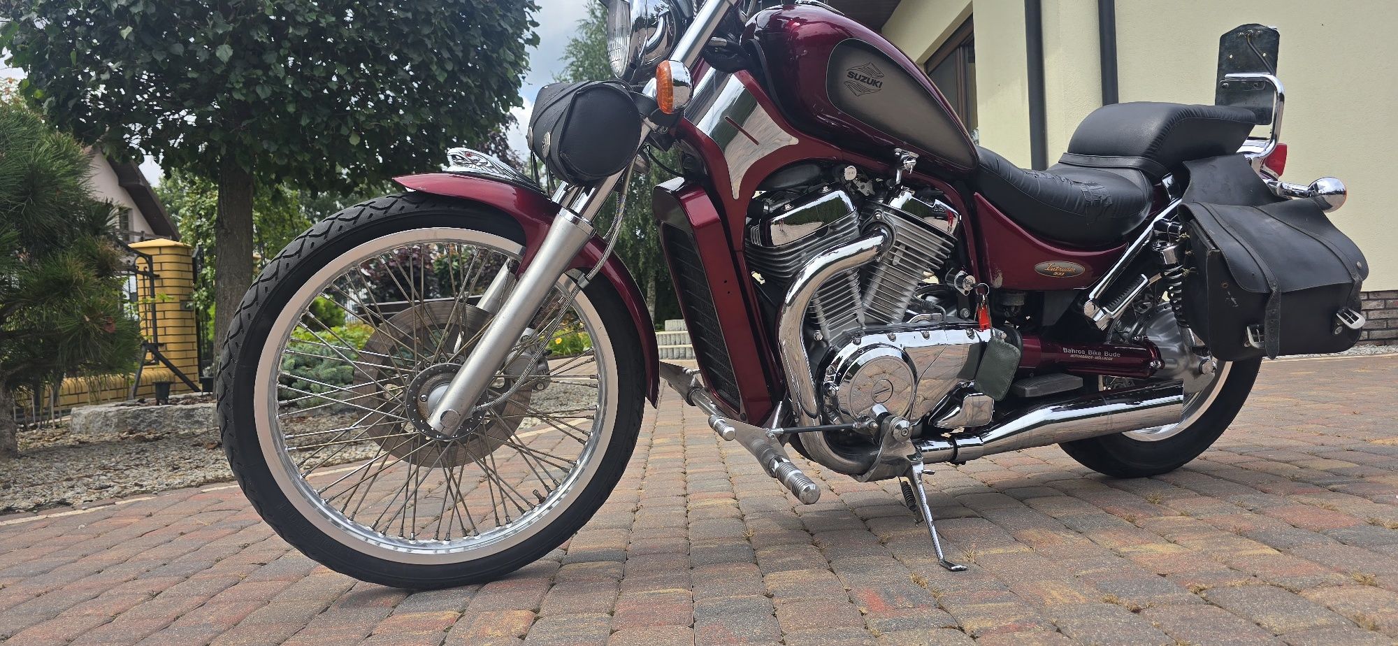 Suzuki Intruder VZ 800