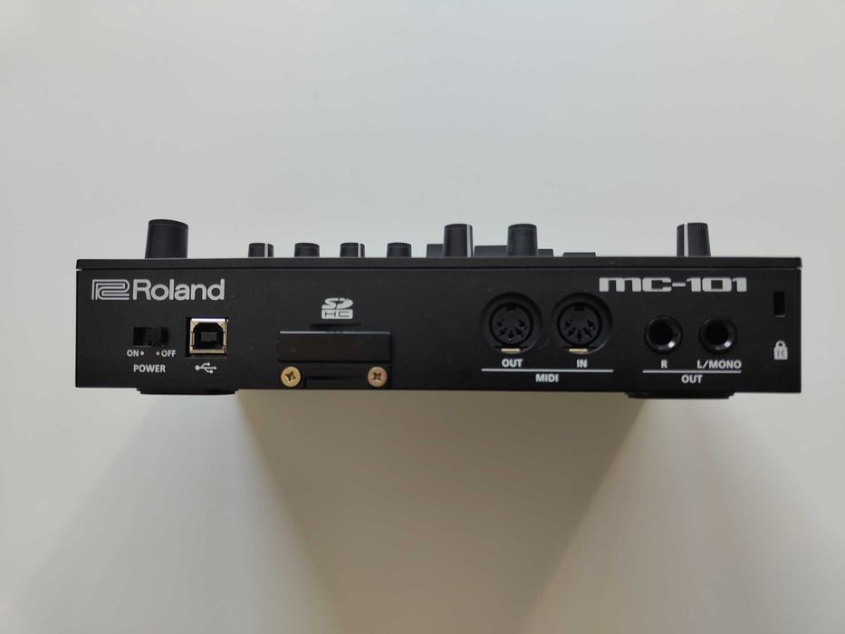 Groovebox Roland MC-101