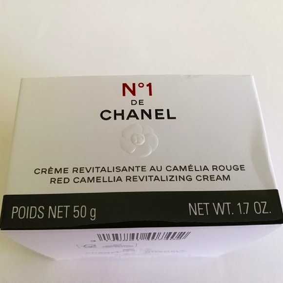 Rewitalizujący krem na dzień No. 1 de Chanel Red Camellia 50 ml