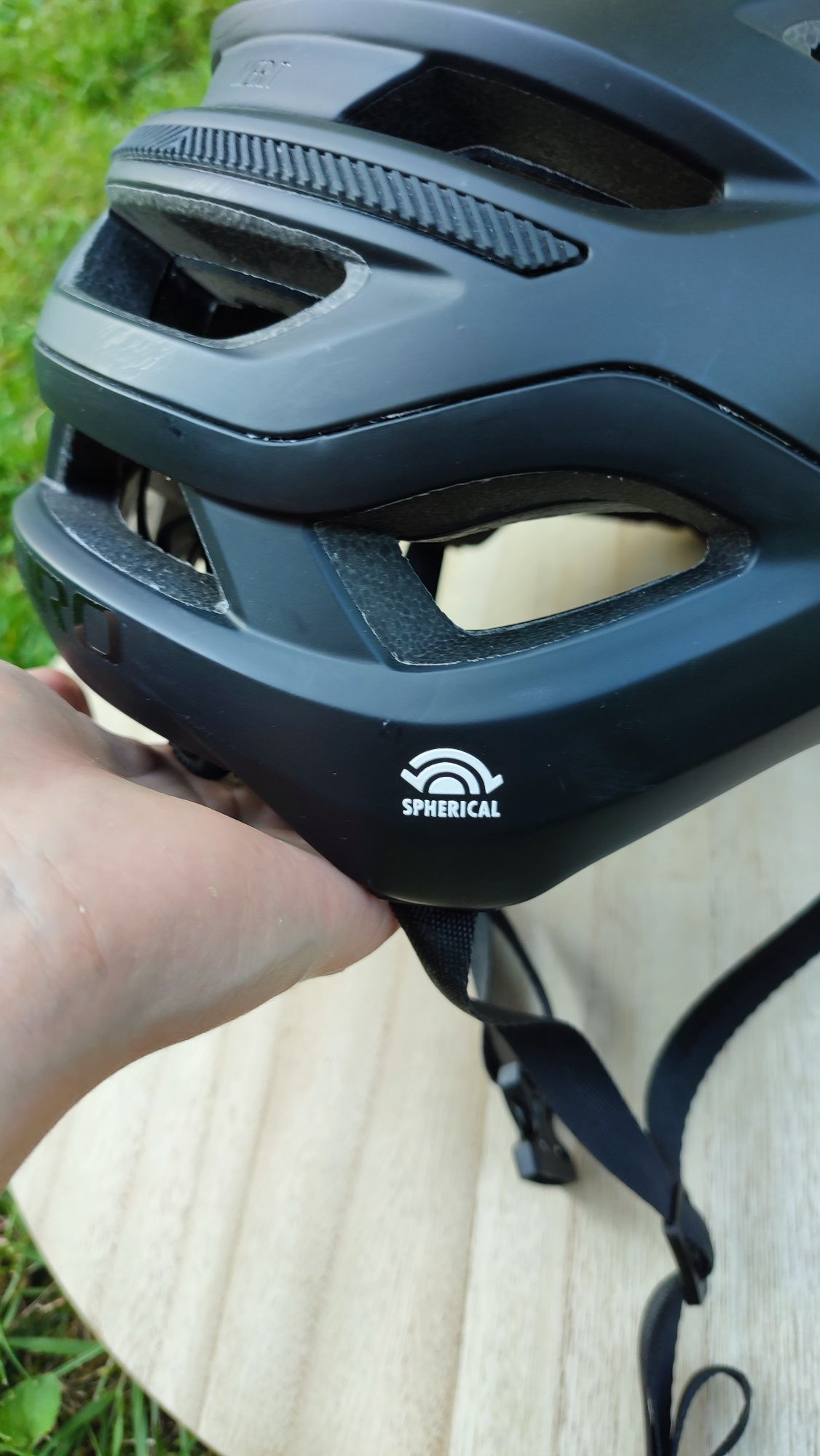 Kask mtb GIRO Merit Mips