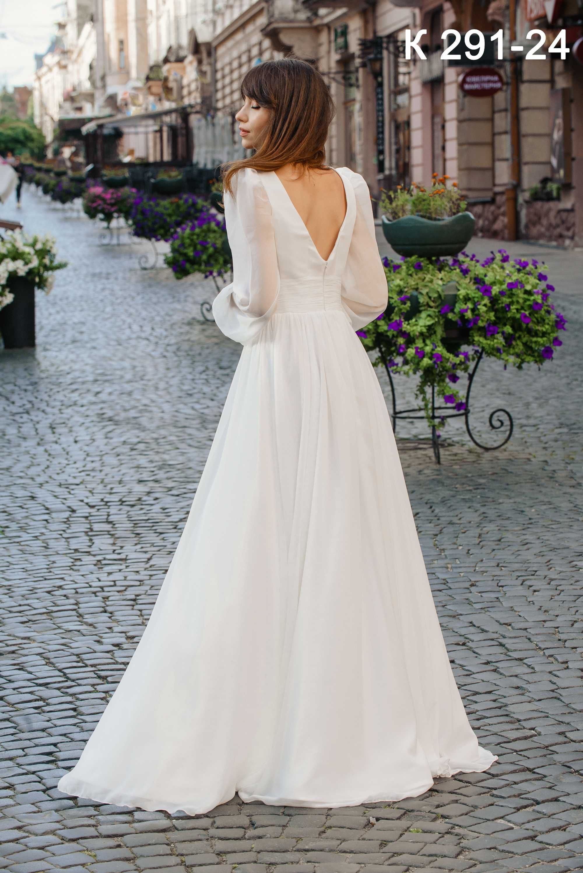 Nowa suknia ślubna plus size w promocyjnej cenie