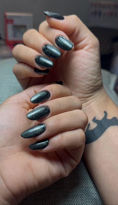 Serviço unhas em gel, verniz gel e mais