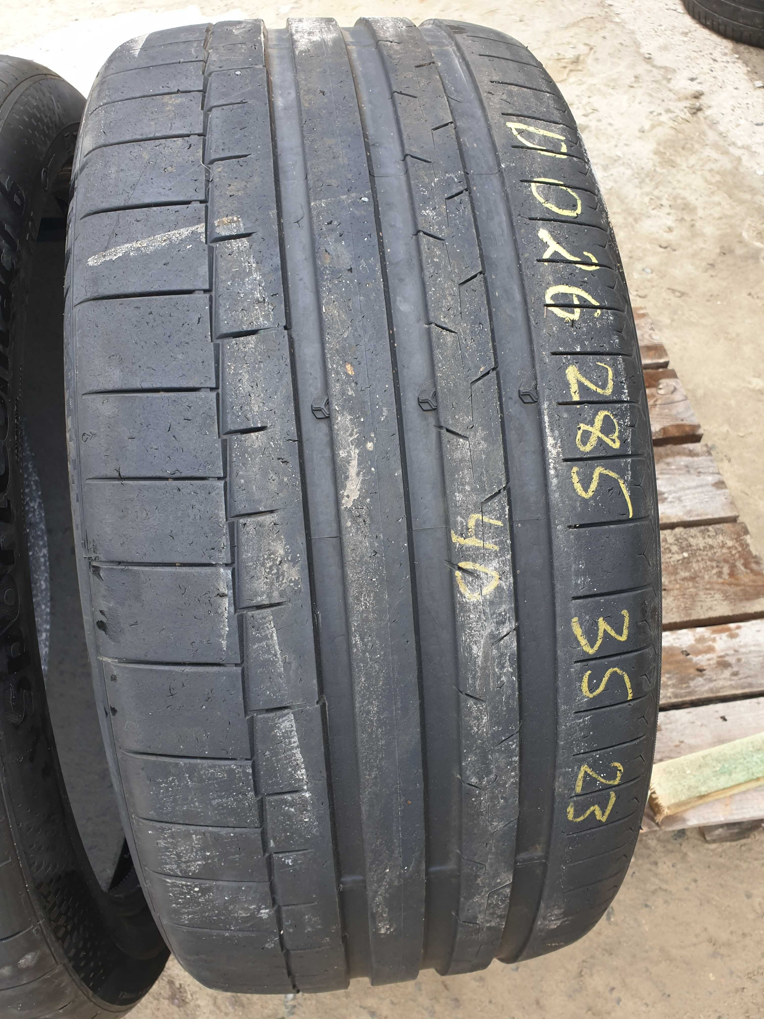 Шини 2шт 285/35 R23 107Y Continental.