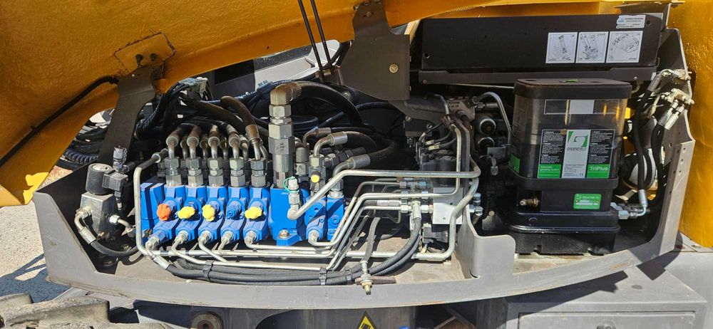 Mecalac 12MTX / 4000MTH / Duży Osprzęt